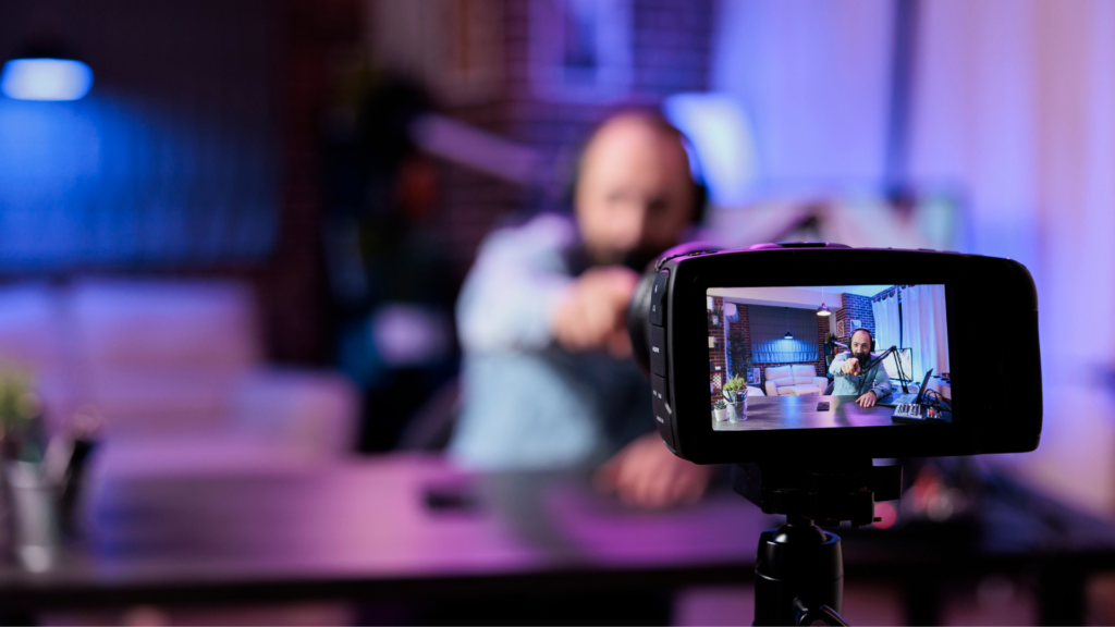 Tworzenie treści na Facebooka i Instagrama – jak skutecznie angażować odbiorców?